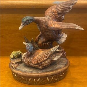 Duck Sculpture with Frog - Brown and Green small storage